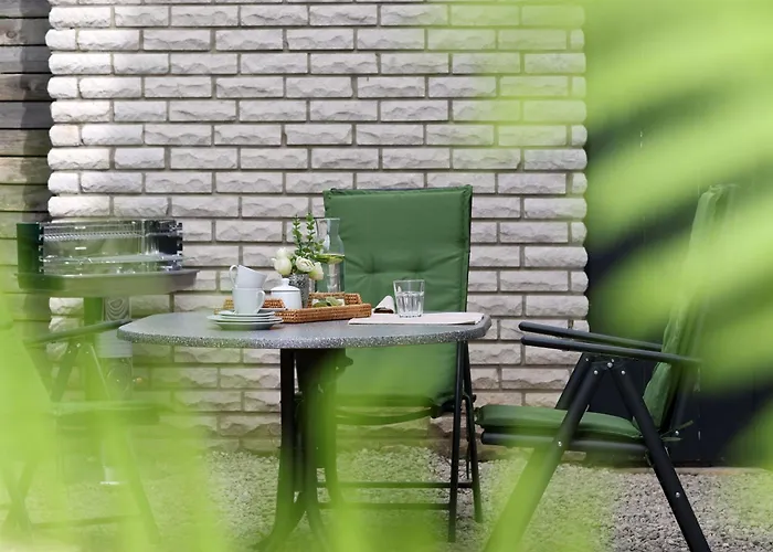 Ferienglueck 300 M Apartment *